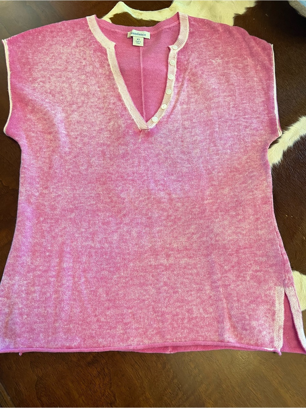 Sundance Pink Heathered V-Neck Button-Trim Knit Top